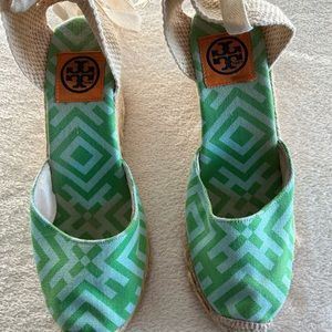 Tory Burch Sky Blue and Kelly Green Clubhouse Espadrille Wedge Size 9